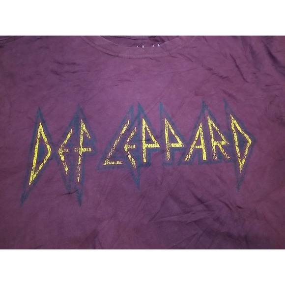 Def Leppard Other - Def‎ Leppard Short Sleeve Crew Neck Graphic Print Shirt Large